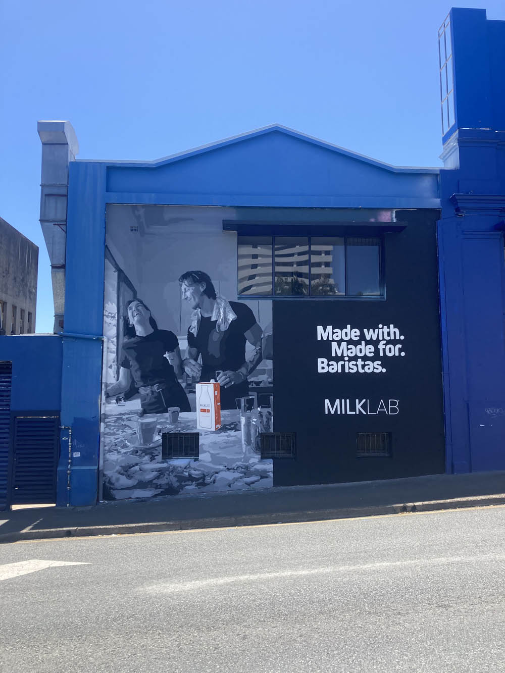Advertising mural
